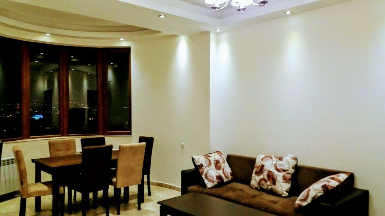 Elite Apartments 耶烈万 外观 照片